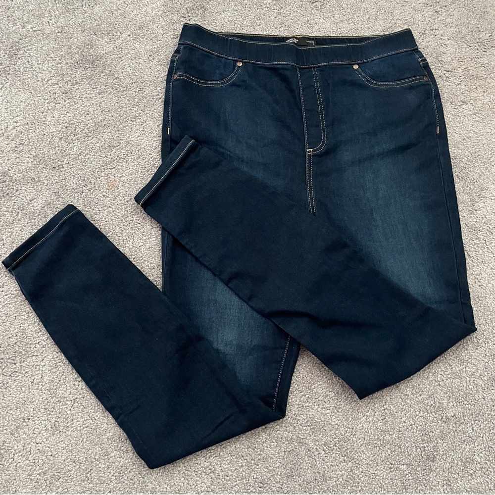 Vera Wang Jeggings